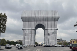 Arc de Triomphe emballé